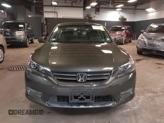2013 Honda Accord EX с VIN 1HGCR2F77DA255037, выставлен на аукционе IAAI как лот 42502142 с пробегом 104 746 миль миль и . История ставок и продаж доступна на DreamBid. Изображение 12.