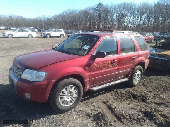 2007 Mercury Mariner Luxury with VIN 4M2YU91157KJ09372, listed as a IAAI auction lot 38729017 with 999,999 mi miles. Bid and sale history available at carsss.com. Image 2.