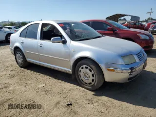 2000 Volkswagen Jetta GLS with VIN 3VWSC29M6YM108811, listed as a Copart auction lot 53992715 with 179,139 mi miles and Salvage title. Bid and sale history available at DreamBid. Image 4.