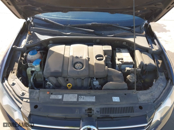 2012 Volkswagen Passat SE w/Sunroof with VIN 1VWBH7A35CC077207, listed as a IAAI auction lot 41351317 with 136,904 mi miles. Bid and sale history available at carsss.com. Image 10.