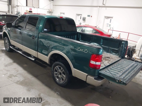 2007 Ford F-150 XLT with VIN 1FTPW14V07FA71702, listed as a IAAI auction lot 41902242 with 284,124 mi miles. Bid and sale history available at carsss.com. Image 3.