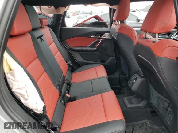 2023 BMW X1 xDrive28i with VIN WBX73EF07P5X69766, listed as a Copart auction lot 62490105 with 9,193 mi miles and Salvage title. Bid and sale history available at DreamBid. Image 11.