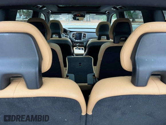 2018 Volvo XC90 Momentum with VIN YV4102CK8J1347520, listed as a Copart auction lot 84560434 with 149,035 mi miles and Clean Title. Bid and sale history available at carsss.com. Image 9.