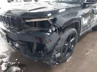 2023 Jeep Grand Cherokee Laredo with VIN 1C4RJHAG2PC640895, listed as a IAAI auction lot 41948963 with 45,500 mi miles and . Bid and sale history available at DreamBid. Image 6.