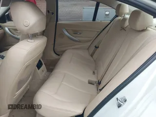 2012 BMW 3 Series 328i с VIN WBA3C1C58CF431864, выставлен на аукционе IAAI как лот 41732575 с пробегом Не указан миль и . История ставок и продаж доступна на DreamBid. Изображение 8.