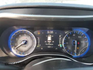 2020 Chrysler Pacifica Limited z VIN 2C4RC1GG1LR150619, wystawiony jako Copart lot #54388955 z przebiegiem 59 297 mil mil oraz Szkoda całkowita • Salvage title. Historia ofert i sprzedaży dostępna na DreamBid. Obrazek 9.