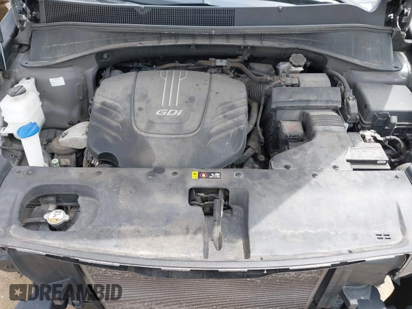 2016 Kia Sorento LX with VIN 5XYPG4A57GG003204, listed as a IAAI auction lot 42053975 with 189,653 mi miles. Bid and sale history available at carsss.com. Image 10.