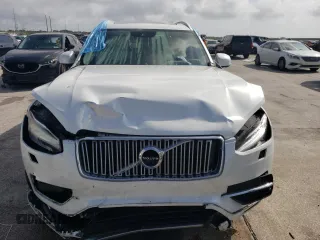 2016 Volvo XC90 T6 Inscription с VIN YV4A22PL2G1018169, выставлен на аукционе Copart как лот 54058335 с пробегом 110 966 миль миль и Списание • Salvage title. История ставок и продаж доступна на DreamBid. Изображение 5.