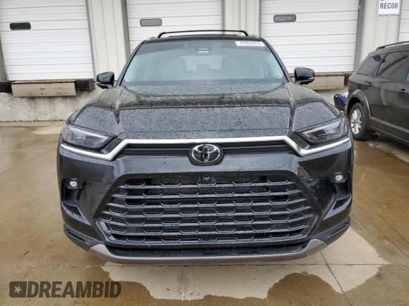 2024 Toyota Highlander XLE z VIN 5TDAAAB5XRS040998, wystawiony jako Copart lot #49960055 z przebiegiem 12 978 mil mil oraz Szkoda całkowita • Salvage title. Historia ofert i sprzedaży dostępna na DreamBid. Obrazek 5.
