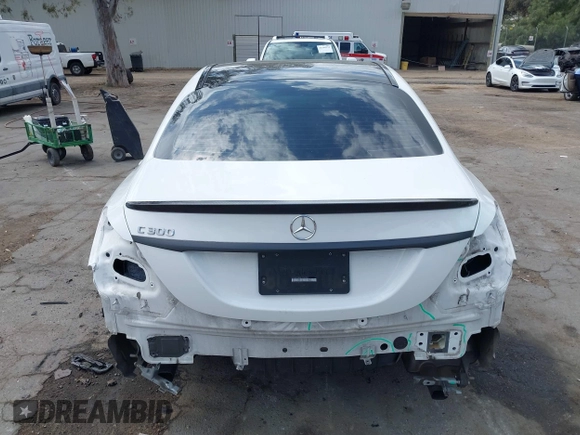 2019 Mercedes-Benz C 300 with VIN 55SWF8DB9KU298358, listed as a IAAI auction lot 42116694 with 73,705 mi miles and . Bid and sale history available at DreamBid. Image 17.