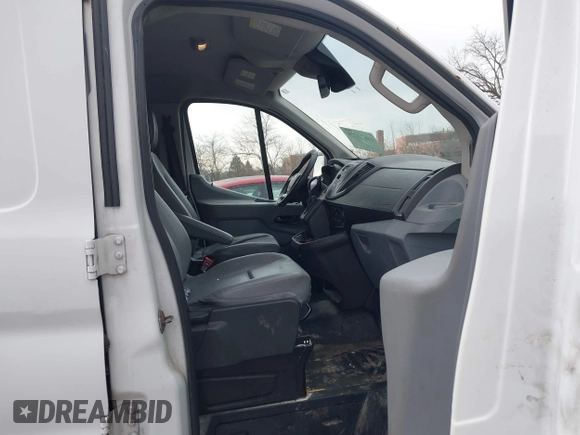 2017 Ford Transit с VIN 1FTYR2ZM5HKA18634, выставлен на аукционе IAAI как лот 41675775 с пробегом 263 278 миль миль и . История ставок и продаж доступна на DreamBid. Изображение 5.