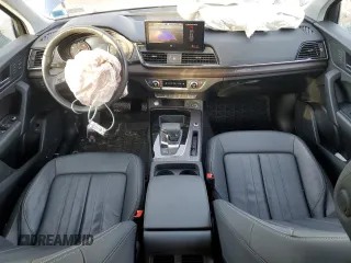 2023 Audi Q5 S line Premium with VIN WA1GAAFY1P2118579, listed as a Copart auction lot 43068015 with 15,662 mi miles and Salvage title. Bid and sale history available at DreamBid. Image 8.