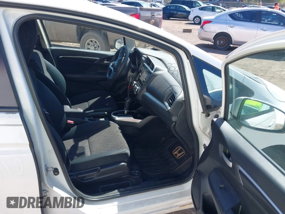 2015 Honda Fit LX with VIN 3HGGK5H54FM753706, listed as a IAAI auction lot 41793999 with 208,656 mi miles. Bid and sale history available at carsss.com. Image 5.