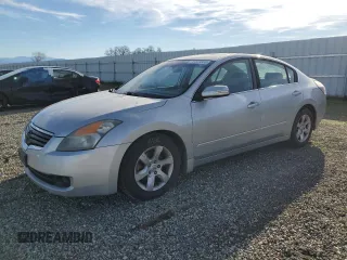 2009 Nissan Altima 3.5 SL with VIN 1N4BL21E59N435284, listed as a Copart auction lot 41523355 with 136,154 mi miles and Salvage Title. Bid and sale history available at carsss.com. Image 1.