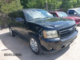 2007 Chevrolet Suburban LT with VIN 3GNFC16057G212162, listed as a IAAI auction lot 42571842 with 233,932 mi miles and . Bid and sale history available at DreamBid. Image 1.