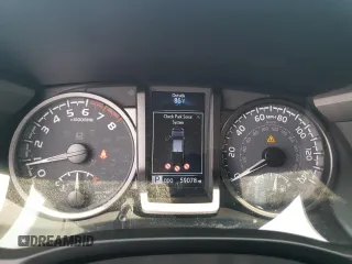 2021 Toyota Tacoma SR с VIN 3TMCZ5AN5MM417465, выставлен на аукционе Copart как лот 61266195 с пробегом 59 078 миль миль и Списание • Salvage title. История ставок и продаж доступна на DreamBid. Изображение 9.