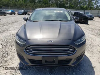 2015 Ford Fusion SE with VIN 3FA6P0HDXFR162987, listed as a Copart auction lot 56107405 with 113,256 mi miles and Clean Title. Bid and sale history available at DreamBid. Image 5.