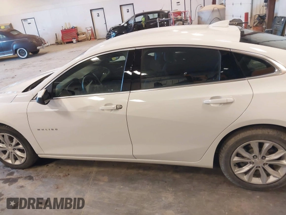 2022 Chevrolet Malibu LT with VIN 1G1ZD5ST2NF206112, listed as a IAAI auction lot 41918046 with 99,597 mi miles and . Bid and sale history available at DreamBid. Image 14.