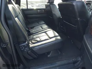2015 Lincoln Navigator L with VIN 5LMJJ3JT3FEJ13389, listed as a IAAI auction lot 41205754 with 117,883 mi miles. Bid and sale history available at carsss.com. Image 8.