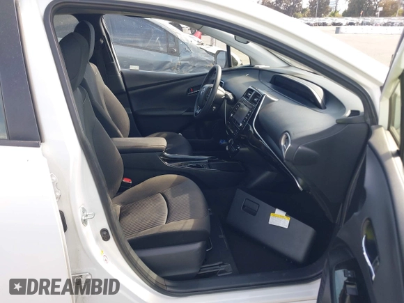 2021 Toyota Prius LE with VIN JTDKAMFP7M3197111, listed as a IAAI auction lot 42031569 with 240,098 mi miles and . Bid and sale history available at DreamBid. Image 5.