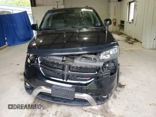 2016 Dodge Journey Crossroad Plus with VIN 3C4PDDGG8GT142686, listed as a Copart auction lot 59026625 with 104,162 mi miles and Salvage title. Bid and sale history available at DreamBid. Image 5.