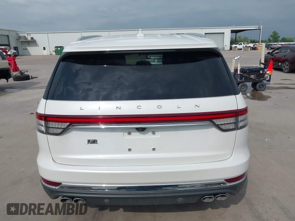 2020 Lincoln Aviator Reserve with VIN 5LM5J7WC1LGL28593, listed as a IAAI auction lot 42137327 with 83,114 mi miles and . Bid and sale history available at DreamBid. Image 16.