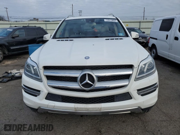 2015 Mercedes-Benz GL-Class GL 450 with VIN 4JGDF6EE5FA543947, listed as a Copart auction lot 72813852 with 121,977 mi miles. Bid and sale history available at carsss.com. Image 5.