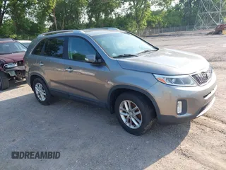 2014 Kia Sorento LX с VIN 5XYKT3A60EG508782, выставлен на аукционе IAAI как лот 42476509 с пробегом 134 505 миль миль и . История ставок и продаж доступна на DreamBid. Изображение 1.