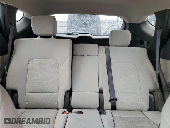 2017 Hyundai Santa Fe 2.4L z VIN 5XYZT3LB7HG382157, wystawiony jako Copart lot #52072405 z przebiegiem 139 285 mil mil oraz Czysty tytuł • Clean title. Historia ofert i sprzedaży dostępna na DreamBid. Obrazek 10.