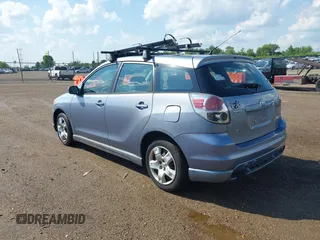 2006 Toyota Matrix STD with VIN 2T1KR32E86C559982, listed as a IAAI auction lot 42550705 with 247,334 mi miles and . Bid and sale history available at DreamBid. Image 3.