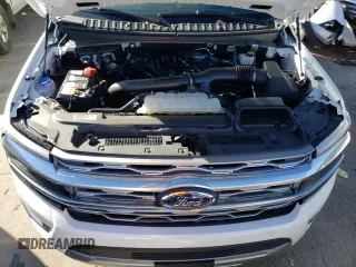 2022 Ford Expedition Platinum with VIN 1FMJU1MT3NEA18551, listed as a Copart auction lot 77594643 with 7,236 mi miles and Non Repairable. Bid and sale history available at carsss.com. Image 14.