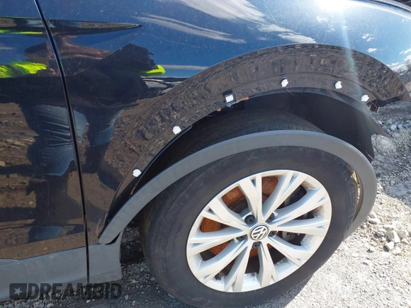 2020 Volkswagen Tiguan S with VIN 3VV0B7AXXLM080652, listed as a IAAI auction lot 41379678 with 46,330 mi miles and . Bid and sale history available at DreamBid. Image 19.