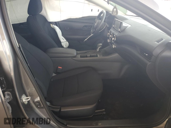 2024 Nissan Sentra S with VIN 3N1AB8BV8RY207327, listed as a Copart auction lot 62074185 with 25,782 mi miles and Salvage title. Bid and sale history available at DreamBid. Image 7.
