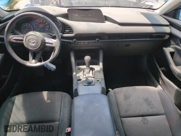 2021 Mazda 3 S with VIN JM1BPAAL9M1345188, listed as a Copart auction lot 47891095 with 37,031 mi miles and Salvage title. Bid and sale history available at DreamBid. Image 8.