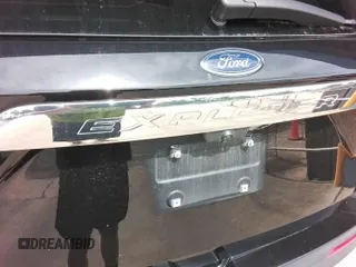2022 Ford Explorer z VIN 1FMSK7BH3NGB04281, wystawiony jako IAAI lot #42511061 z przebiegiem 72 613 mil mil oraz . Historia ofert i sprzedaży dostępna na DreamBid. Obrazek 11.