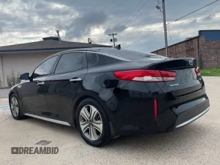 2017 Kia Optima EX z VIN KNAGU4LE7H5014734, wystawiony jako Copart lot #60936805 z przebiegiem 150 568 mil mil oraz Czysty tytuł • Clean title. Historia ofert i sprzedaży dostępna na DreamBid. Obrazek 3.