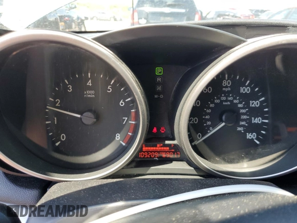 2010 Mazda 3 i Sport z VIN JM1BL1SF8A1354240, wystawiony jako Copart lot #55661775 z przebiegiem 109 209 mil mil oraz Szkoda całkowita • Salvage title. Historia ofert i sprzedaży dostępna na DreamBid. Obrazek 9.