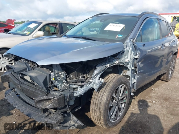 2022 Toyota Corolla Cross XLE with VIN 7MUEAABG1NV038625, listed as a IAAI auction lot 42434536 with 47,983 mi miles and . Bid and sale history available at DreamBid. Image 6.