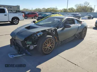 2015 BMW i8 z VIN WBY2Z2C59FV391953, wystawiony jako Copart lot #79758754 z przebiegiem Nie podano mil oraz Szkoda całkowita • Salvage title. Historia ofert i sprzedaży dostępna na DreamBid. Obrazek 1.