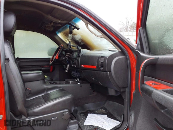 2009 Chevrolet Silverado 1500 LT with VIN 3GCEK23399G197745, listed as a IAAI auction lot 41747081 with Not Provided miles and . Bid and sale history available at DreamBid. Image 5.