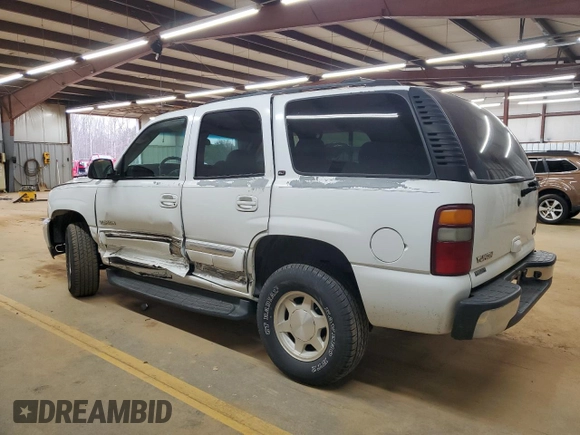 2003 GMC Yukon SLT with VIN 1GKEK13V03J153137, listed as a Copart auction lot 46810965 with 271,278 mi miles and Salvage Title. Bid and sale history available at carsss.com. Image 2.