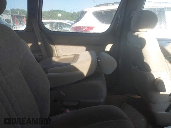 2000 Toyota Sienna LE with VIN 4T3ZF13C1YU301224, listed as a IAAI auction lot 42176695 with 203,971 mi miles and . Bid and sale history available at DreamBid. Image 8.