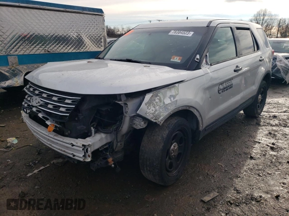 2019 Ford Police Interceptor Utility z VIN 1FM5K8AR3KGA29722, wystawiony jako Copart lot #78384523 z przebiegiem Nie podano mil oraz Szkoda całkowita • Salvage title. Historia ofert i sprzedaży dostępna na DreamBid. Obrazek 1.