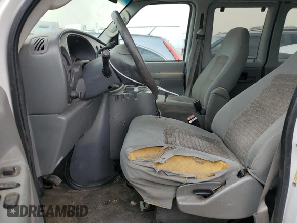 2005 Ford Econoline Passenger XL with VIN 1FMRE11L75HA12481, listed as a Copart auction lot 50769075 with 260,238 mi miles and Salvage title. Bid and sale history available at DreamBid. Image 7.