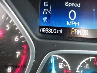 2017 Ford Escape S z VIN 1FMCU0F79HUC31792, wystawiony jako IAAI lot #42377599 z przebiegiem 98 300 mil mil oraz . Historia ofert i sprzedaży dostępna na DreamBid. Obrazek 16.