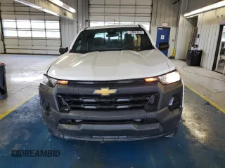 2025 Chevrolet Colorado 2WD Work Truck with VIN 1GCPSBEK0S1170824, listed as a Copart auction lot 64129245 with 6,732 mi miles and Clean title. Bid and sale history available at DreamBid. Image 5.