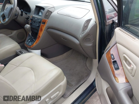 2000 Lexus RX 300 with VIN JT6HF10U9Y0111367, listed as a IAAI auction lot 41716452 with 173,647 mi miles and . Bid and sale history available at DreamBid. Image 5.
