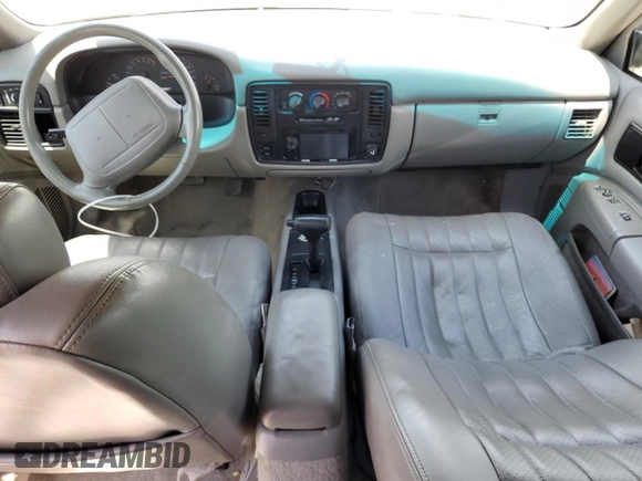 1996 Chevrolet Caprice 1SA Special Value с VIN 1G1BL52P4TR156879, выставлен на аукционе Copart как лот 58695805 с пробегом 115 592 миль миль и Списание • Salvage title. История ставок и продаж доступна на DreamBid. Изображение 8.