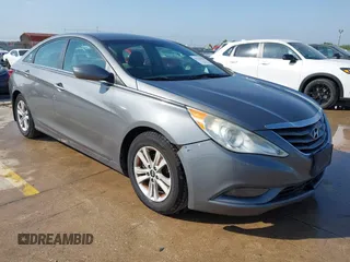 2013 Hyundai Sonata GLS z VIN 5NPEB4AC4DH694586, wystawiony jako IAAI lot #42217886 z przebiegiem 144 808 mil mil oraz . Historia ofert i sprzedaży dostępna na DreamBid. Obrazek 1.