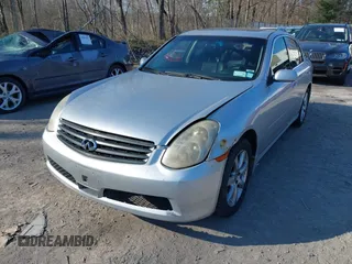 2006 Infiniti G35 with VIN JNKCV51F56M615982, listed as a IAAI auction lot 42110251 with 184,107 mi miles. Bid and sale history available at carsss.com. Image 6.